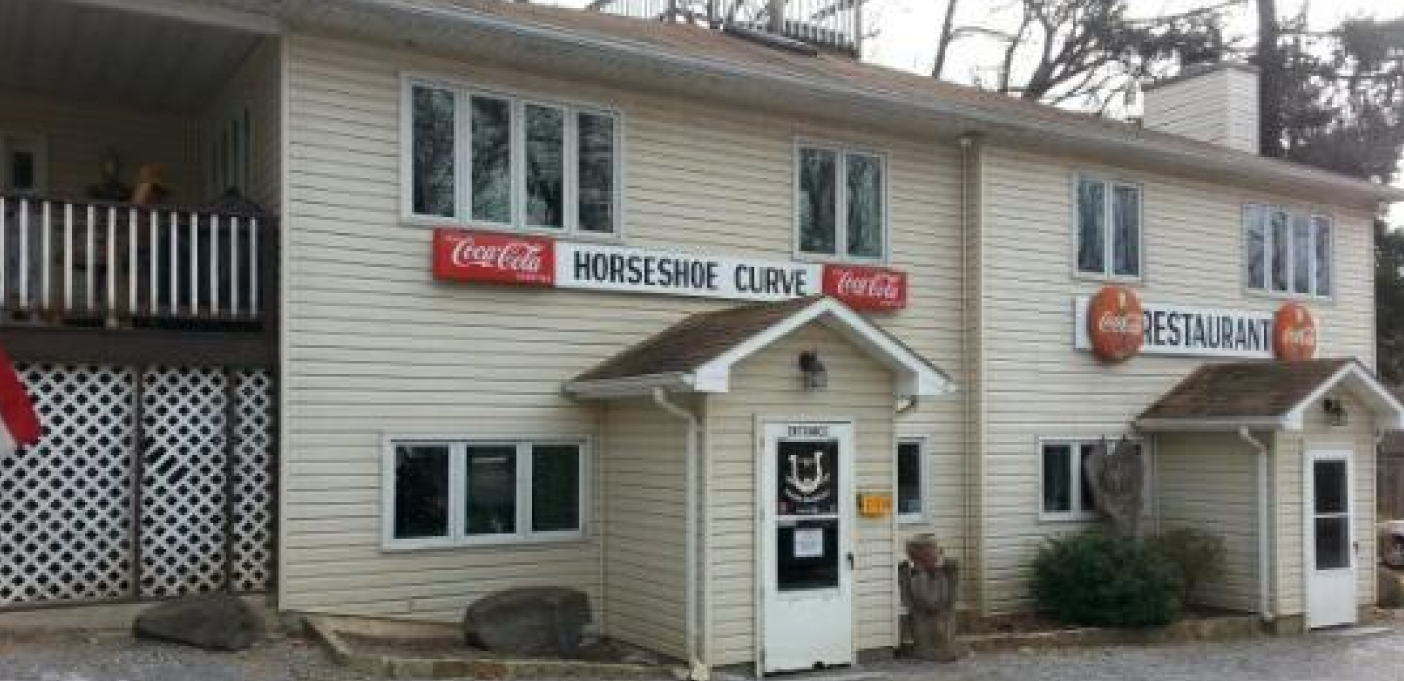 Horse Shoe Curve Restaurant Wheres the Music